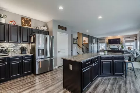 Kitchen - 6687 List St NW, Canton, OH 44708 photo 4 of 4