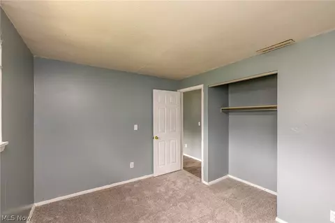 Bedroom - 211 Brace Ave, Elyria, OH 44035 photo 2 of 6