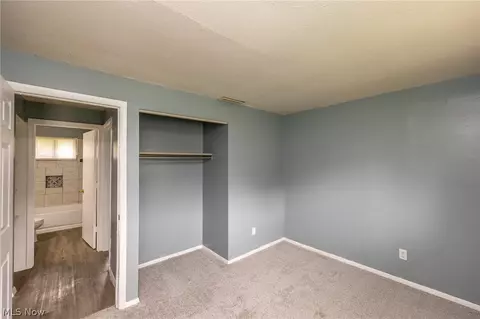 Bedroom - 211 Brace Ave, Elyria, OH 44035 photo 4 of 6