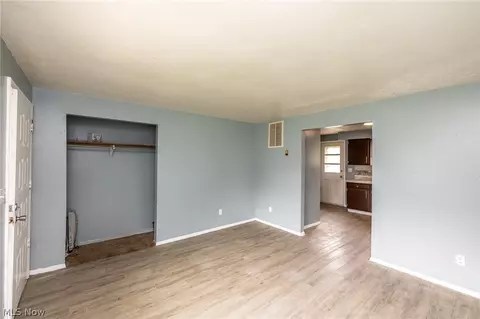Living - 211 Brace Ave, Elyria, OH 44035 photo 4 of 5