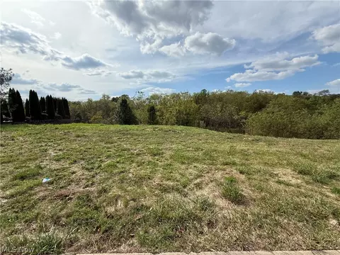 Cara Place, Wintersville, OH 43952