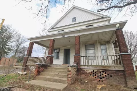 211 15th St NE, Canton, OH 44714