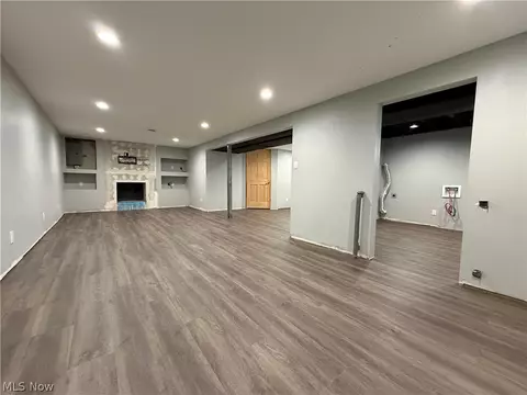 Living - 409 Melbourne Ave, Boardman, OH 44512 photo 5 of 5