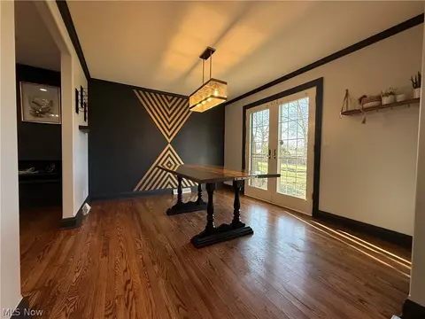 Dining - 409 Melbourne Ave, Boardman, OH 44512 photo 1 of 3