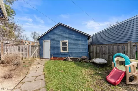 Exterior - 143 Baker St, Berea, OH 44017 photo 7 of 8