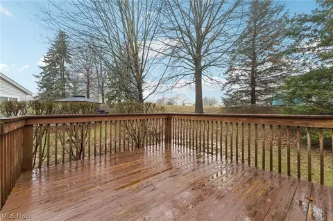 Exterior - 4204 Castle Rdg, Copley, OH 44321 photo 2 of 3
