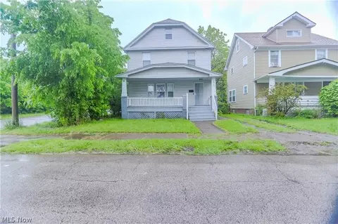 13512 Edgewood Ave, Cleveland, OH 44105