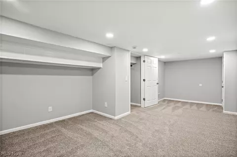 Bedroom - 975 N Ridge Rd E, Lorain, OH 44055 photo 11 of 11
