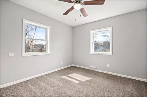 Bedroom - 975 N Ridge Rd E, Lorain, OH 44055 photo 4 of 11