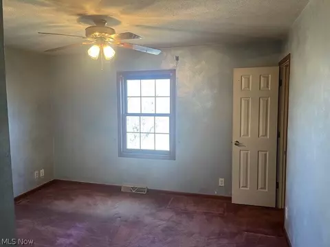 Bedroom - 8520 County Road 16, Bryan, OH 43506 photo 3 of 5