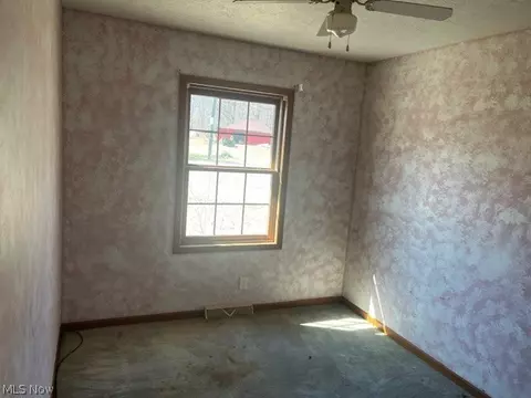 Bedroom - 8520 County Road 16, Bryan, OH 43506 photo 5 of 5