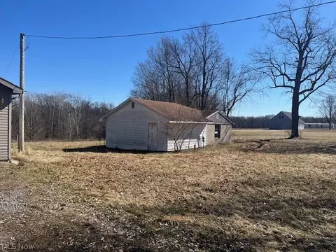 Exterior - 8520 County Road 16, Bryan, OH 43506 photo 2 of 2