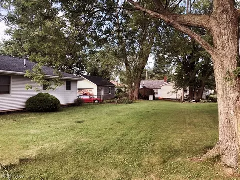 116 Rye Beach Rd, Huron, OH 44839 photo 6