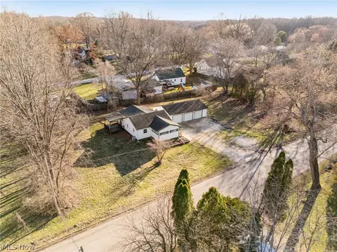 368 Jarvis Rd, Akron, OH 44319 photo 32
