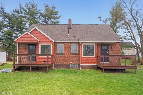 442 Fenton Ave NE, Canton, OH 44704