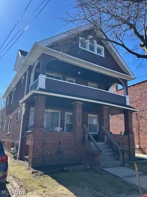 15710 Holmes Ave, Cleveland, OH 44110