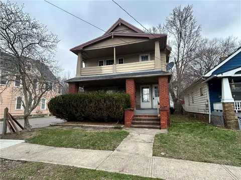 3820 Muriel Ave, Cleveland, OH 44109