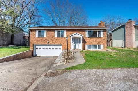 3601 1st Ave, Vienna, WV 26105