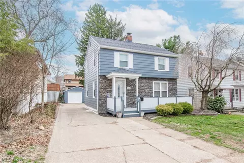 1121 Woodward Ave, Akron, OH 44310