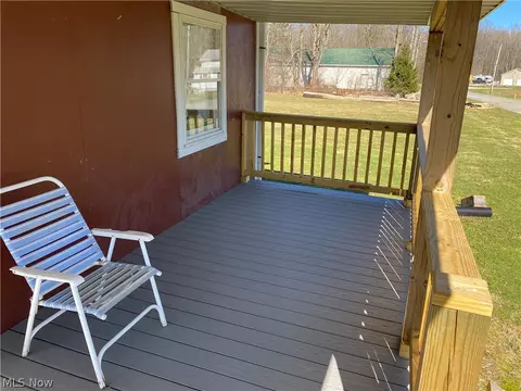 195 Case Ave, Andover, OH 44003 photo 9