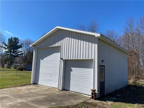 195 Case Ave, Andover, OH 44003 photo 6