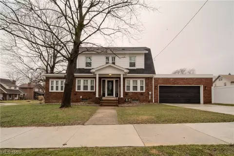 204 Morningview Ave, Akron, OH 44305