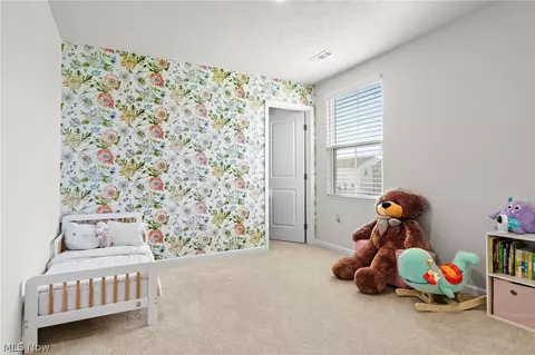Bedroom - 218 Leather Leaf Dr, Elyria, OH 44035 photo 6 of 8