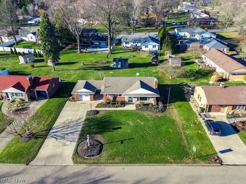 View/Area - 3917 Crestwood St NW, Canton, OH 44708 photo 1 of 2