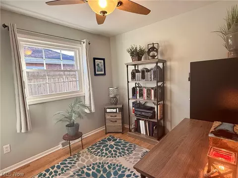 817 Boston Ave, Elyria, OH 44035 photo 10