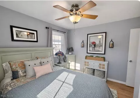 817 Boston Ave, Elyria, OH 44035 photo 7