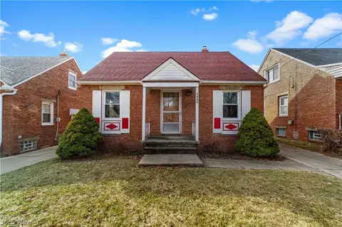 4484 W 57th St, Cleveland, OH 44144