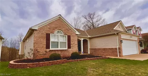 6140 Kelley Ln, Parma, OH 44134