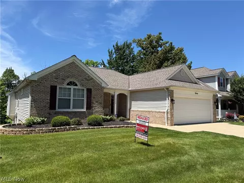 6140 Kelley Ln, Parma, OH 44134
