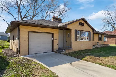 2903 Poplar St NW, Massillon, OH 44646