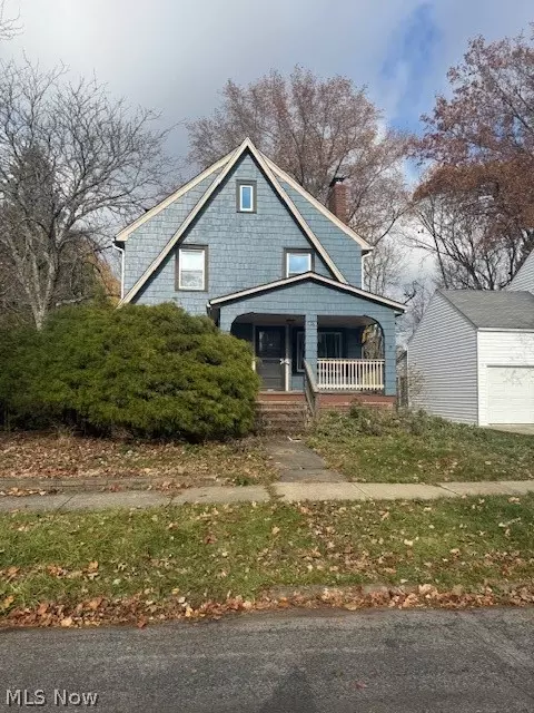 4009 Rosemond Rd, Cleveland Heights, OH 44121