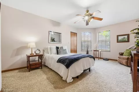 1163 Red Tail Hawk Ct #1, Boardman, OH 44512 photo 16