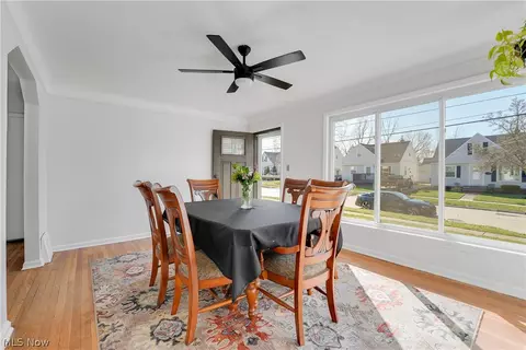 Dining - 1677 Douglas Rd, Wickliffe, OH 44092 photo 1 of 2