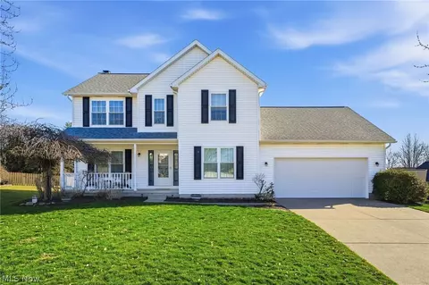 8294 Turquoise Ave NE, Canton, OH 44721