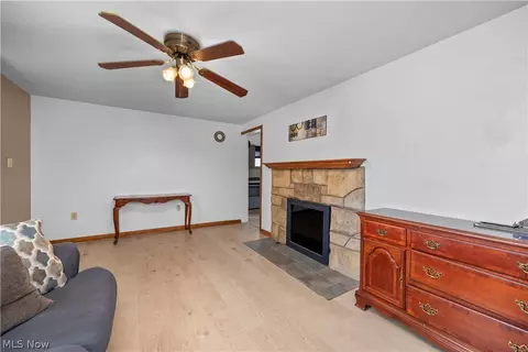 39046 E River Rd, Elyria, OH 44035 photo 10