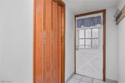 39046 E River Rd, Elyria, OH 44035 photo 26