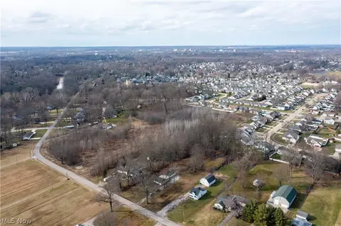 39046 E River Rd, Elyria, OH 44035 photo 44