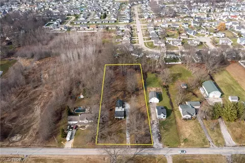 39046 E River Rd, Elyria, OH 44035 photo 31