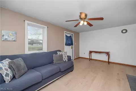 39046 E River Rd, Elyria, OH 44035 photo 9