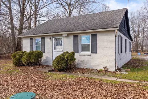 39046 E River Rd, Elyria, OH 44035 photo 29