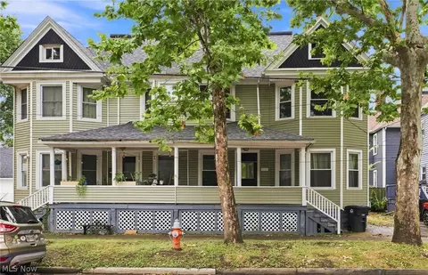 1303 Castle Ave, Cleveland, OH 44113
