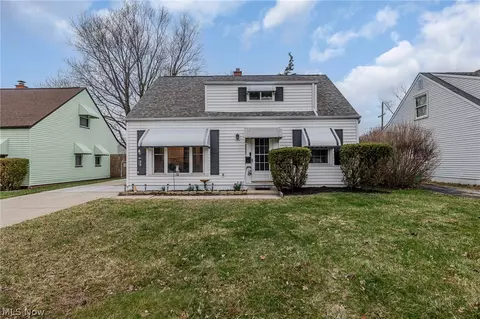 26901 Farringdon Ave, Euclid, OH 44132
