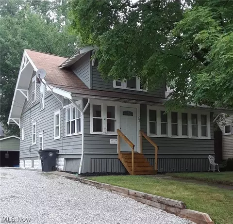 167 E Ido Ave, Akron, OH 44301