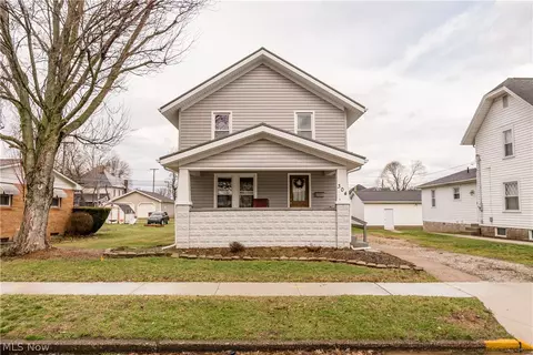 304 E Russell Ave, West Lafayette, OH 43845