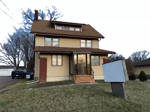 4717 Market St, Boardman, OH 44512