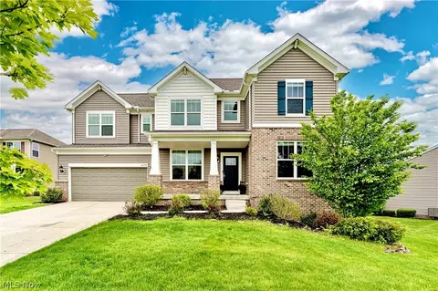 10194 Corbetts Ln, Twinsburg, OH 44087